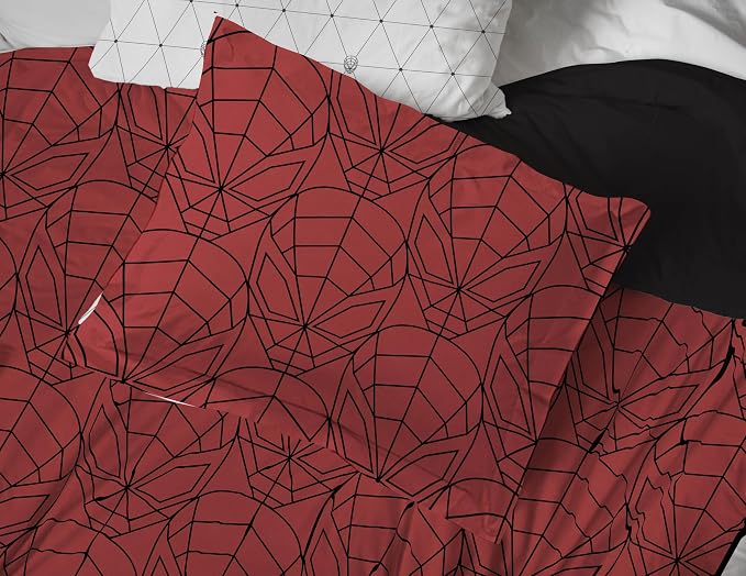 Marvel Spiderman Full Comforter Set 7 Piece Bedding for Boys, Red | Bed in a Bag, Comforter Sheets Shams Pillowcases, Official Product, Soft Microfiber, Machine Washable, Boys Gift