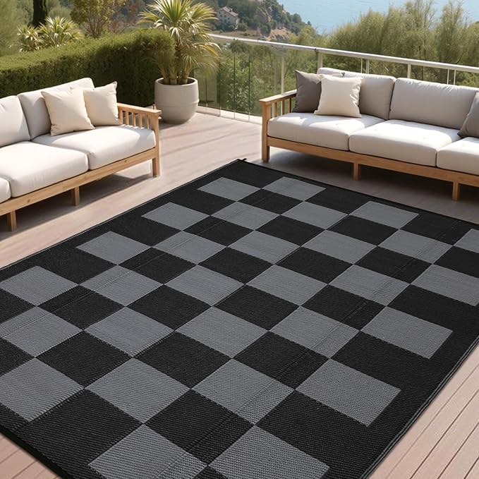 GarveeHome Large Waterproof Outdoor Rug 10 x 14 Foldable Checkboard Plastic Straw Rug, UV-Resistant Reversible Mat, Modern Geometric Plaid Woven Carpet for Picnic, Backyard, Deck, Black Gray