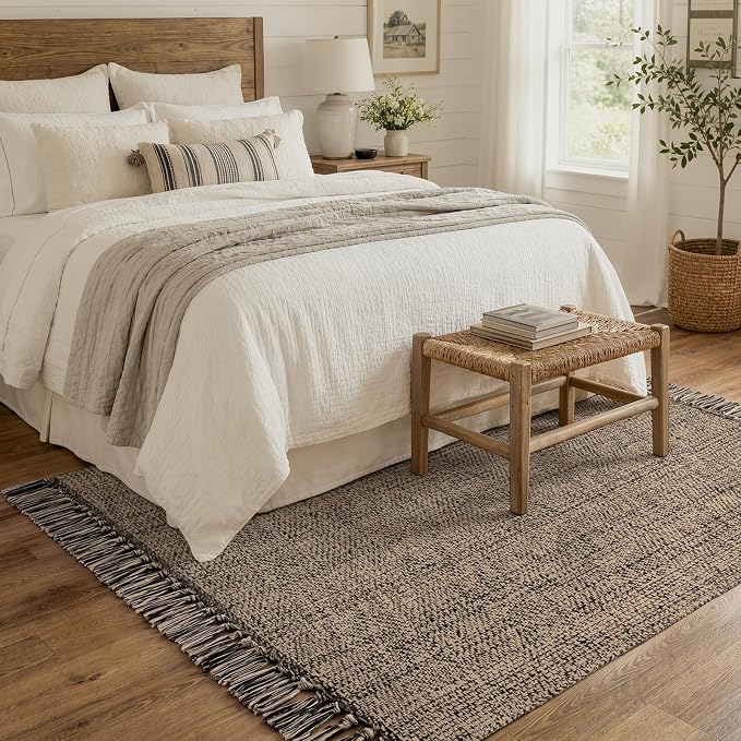 Collive 4' x 6' Bedroom Area Rug, Modern Farmhouse Indoor Outdoor Rugs Boho Living Room Rug, Natural/Black Hand Woven Comfy Bedside Mats Reversible Dining Room Carpet for Nursery Room Patio Decor