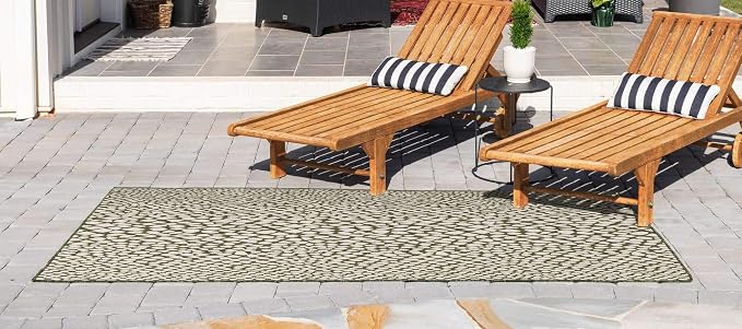 Unique Loom Outdoor Collection Area Rug - Cape Town (3' 3" x 5' 3" Rectangle, Green/ Ivory)