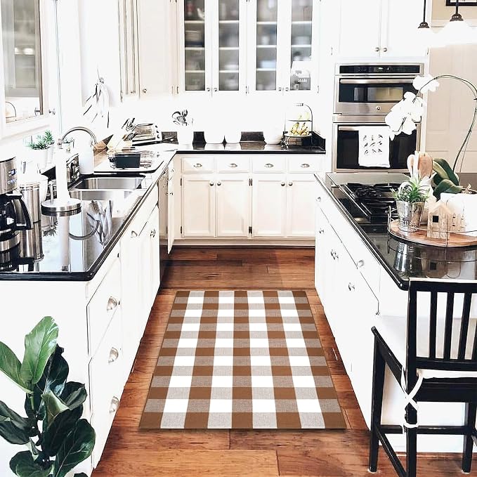 Homydecor Buffalo Plaid Outdoor Rugs, 4'x6' Coffe and White Checkered Area Rug, Layering Rug for Hello/Welcome Door Mat, Washable Cotton Woven Farmhouse Mat for Front Porch Décor