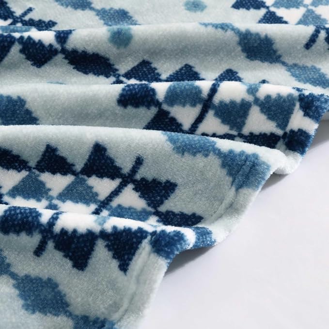 Wrangler - King Size Blanket, Super Soft & Reversible Plush Fleece Bedding, Throw Blanket for Couch or Bed (Westin Blue)