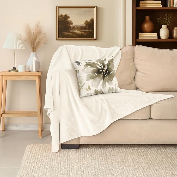 Americanflat 50x60 Fleece Throw Blanket - Soft and Breathable Throw Blanket for Couch, Bed, Chair - Fleece Blankets Perfect for Home, Bedroom, or Outdoor Use - White