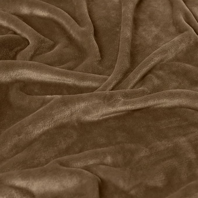 Americanflat 60x80 Fleece Throw Blanket - Soft and Breathable Throw Blanket for Couch, Bed, Chair - Roomy Fleece Blankets Perfect for Home, Bedroom, or Outdoor Use - Brown