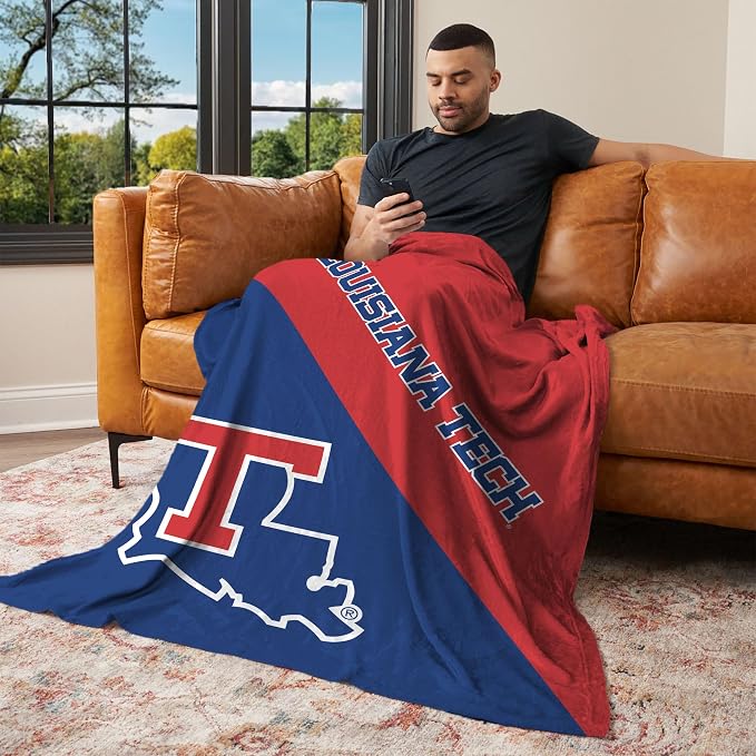 Northwest NCAA Silk Touch Throw Blanket, Ultra Soft Plush Polyester, Lightweight Warm Decorative Fan Gift, 46 x 60 in