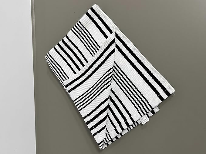 BUAGETUP Black and White Layered Doormat,27.5x43.3inch Striped Outdoor Rug Hand Woven Cotton Indoor Outdoor Rug for Porch Layered