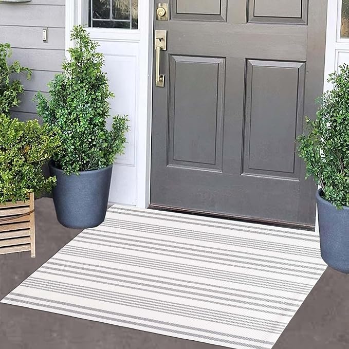Grey and White Striped Outdoor Rug 24'' x 35'' Door Mat Outdoor Machine Washable Welcome Mats Cotton Hand-Woven Entryway Rug for Front Porch/Entryway/Laundry/Bathroom/Bedroom