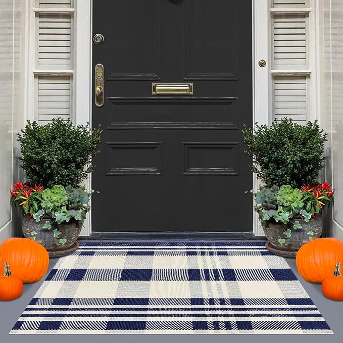 Buffalo Plaid Outdoor Rug 2x3 Navy and Off White Cotton Woven Area Rug Front Porch Mats Washable Indoor Outdoor Doormats Carpet for Entryway Farmhouse Decor