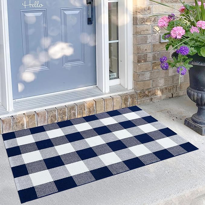 KILOCOCO Buffalo Plaid Checkered Rug 27.5x43 in Blue White Front Door Rug | Cotton Woven Outdoor Rug, Machine Washable Front Door Mat, Indoor Entryway Rug, Low Pile Welcome Mats for Farmhouse