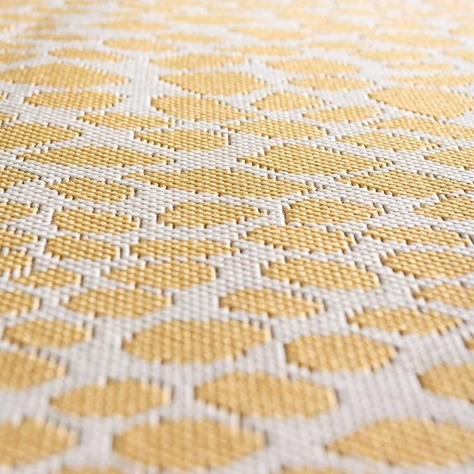 Unique Loom Outdoor Collection Area Rug - Cape Town (7' 1" x 10' Rectangle, Yellow Ivory/ Ivory)