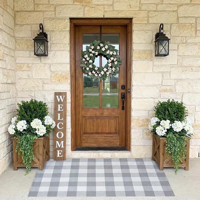 SEEKSEE Buffalo Plaid Outdoor Rug 3' x 5' Gray and White Front Door Mat, Layering Rug for Porch, Washable Doormat, Front Porch Rug for Outdoor Entrance Entryway Patio Porch Decor