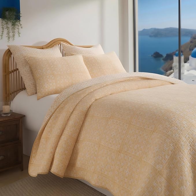 Greenland Home Fashions Granny Squares Vintage Matelassé Collection Coverlet Set, 3-Piece Full/Queen