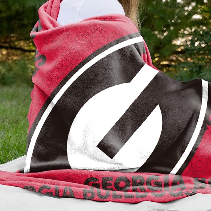 Logo Brands NCAA Classic Fleece Throw Blanket -50” x 60” Ultra-Soft Game Day Blanket with Bold Team Colors & Logo – Cozy College Team Bedding for Fans & Alumni