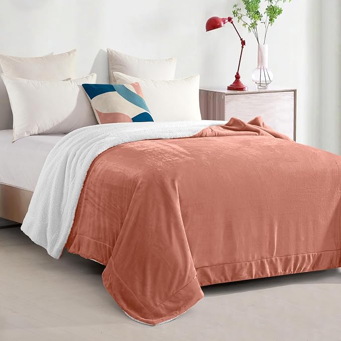 Elegant Comfort Ultra Soft Reversible Flannel Sherpa Blanket - Cozy Silky Fleece Throw for Couch, Bed - Plush Fuzzy Warm Winter Blanket for Gift, King, Coral