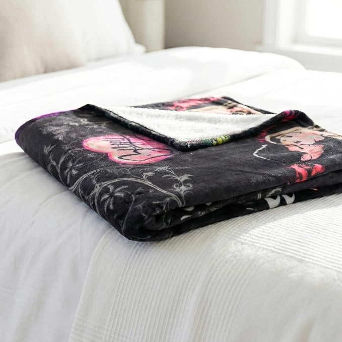 Buffy The Vampire Slayer Horror Throw Blanket, Super Soft Cozy Plush Bedding, 46" x 60", Buffy & Angel (Officially Licensed Product) by Franco Collectibles