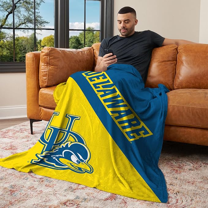 Northwest NCAA Silk Touch Throw Blanket, Ultra Soft Plush Polyester, Lightweight Warm Decorative Fan Gift, 46 x 60 in