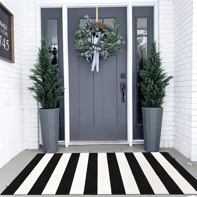 LEEVAN Black and White Outdoor Rug 3X5, Cotton Washable Striped Patio Rugs Hand Woven Front Door Mat, Reversible Entryway Rug Farmhouse Black Floor Carpet for Balcony/Courtyard/Entrance
