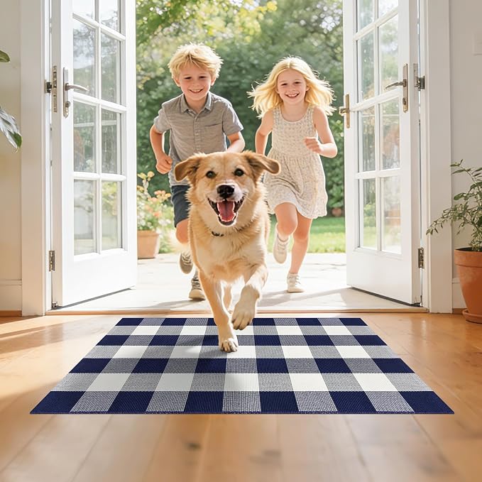 Buffalo Plaid Outdoor Rug 27.5x43 Inches Cotton Woven Navy and White Checkered Doormat Washable Indoor Outdoor Front Porch Carpet for Entryway Farmhouse Decor