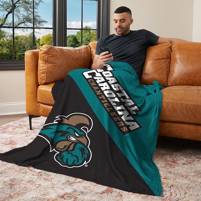 Northwest NCAA Silk Touch Throw Blanket, Ultra Soft Plush Polyester, Lightweight Warm Decorative Fan Gift, 46 x 60 in