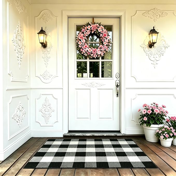 Buffalo Plaid Rug 2'4'' x 3'7'', Black and White Washable Farmhouse Checkered Rug, Non-Slip Indoor Outdoor Floor Mat for Living Room, Bedroom, Entryway, Kitchen, Laundry Room, Patio, Porch