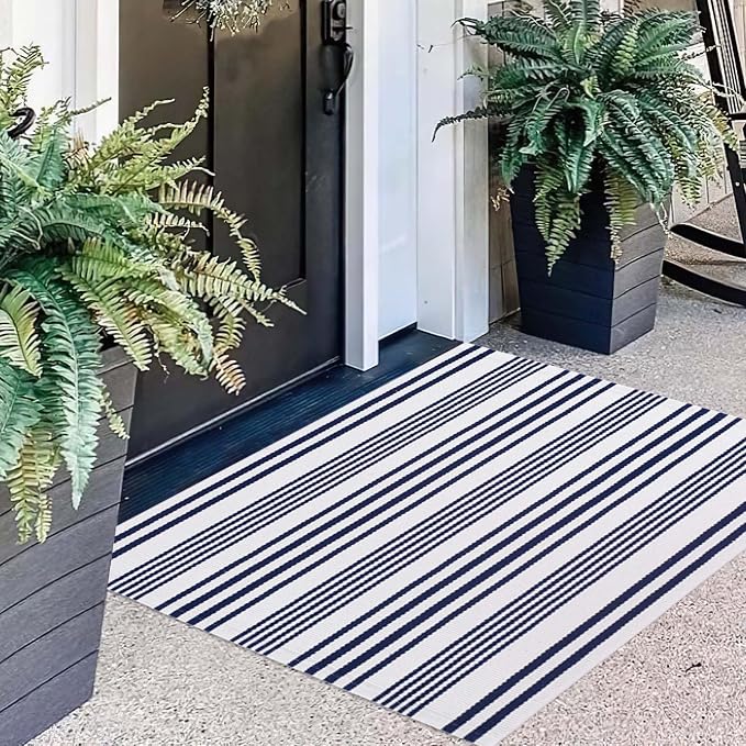 Blue and White Striped Outdoor Rug 24'' x 35'' Door Mat Outdoor Machine Washable Welcome Mats Cotton Hand-Woven Entryway Rug for Front Porch/Entryway/Laundry/Bathroom/Bedroom