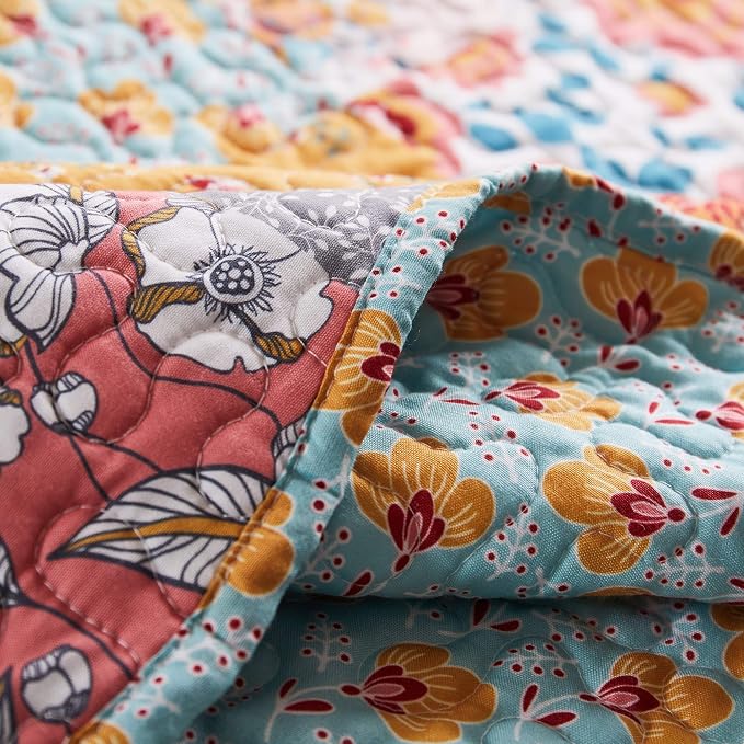 Greenland Home Carlie Modern Floral Quilt, Tapestry & Throw Blanket, 50 x 60 inches, Calico Patches (Pack of 6)