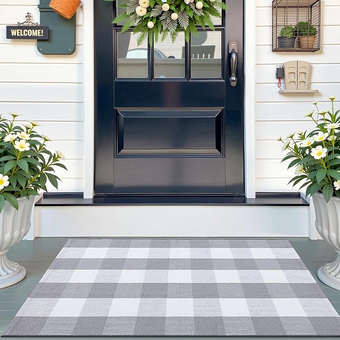 OLANLY Buffalo Plaid Rug 2' x 3' (24" x 36") – Grey and White Cotton Checkered Doormat, Washable Indoor Outdoor Rug for Layered Front Porch, Kitchen, Entryway Decor