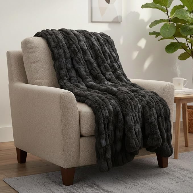 Lavish Home Jacquard Faux Fur Throw 60 x80 Black