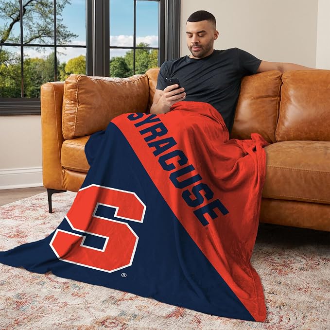 Northwest NCAA Silk Touch Throw Blanket, Ultra Soft Plush Polyester, Lightweight Warm Decorative Fan Gift, 46 x 60 in