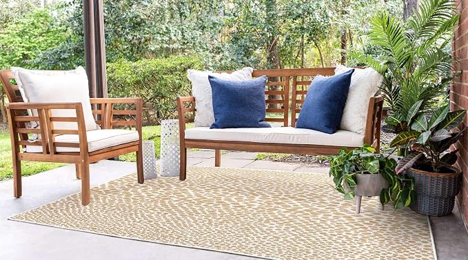 Unique Loom Outdoor Collection Area Rug - Cape Town (2' 2' x 3' 1' Rectangle, Dark Beige/ Ivory)