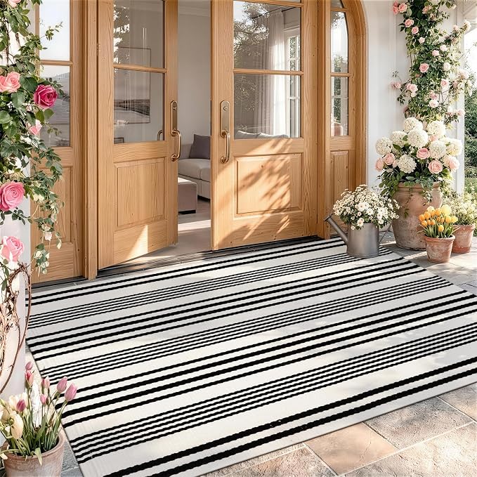 OJIA Outdoor Area Rug 4'x6' Black and White Outdoor Rugs Porch Patio Rug | Machine Washable Camping Rug Cotton Door Mat Indoor Outside Striped Rugs for Front Porch/Deck/Backyard/Balcony/Home Decor