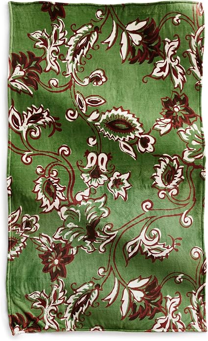 Vera Bradley Women's Fleece Throw Blanket – Soft Plush Blanket for Couch, Bedroom & Home Décor