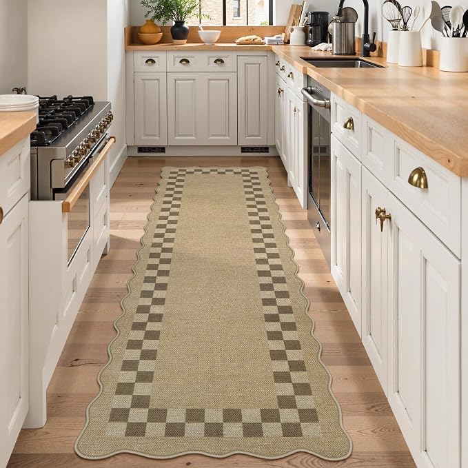 LIVEBOX Scalloped Easy Jute Checkered Runner Rug for Kitchen, Washable 2x8 Tan Rugs for Hallway Runner Entryway, Geometric Indoor Outdoor Non Slip Rug Farmhouse Modern Carpet Door Mat for Porch