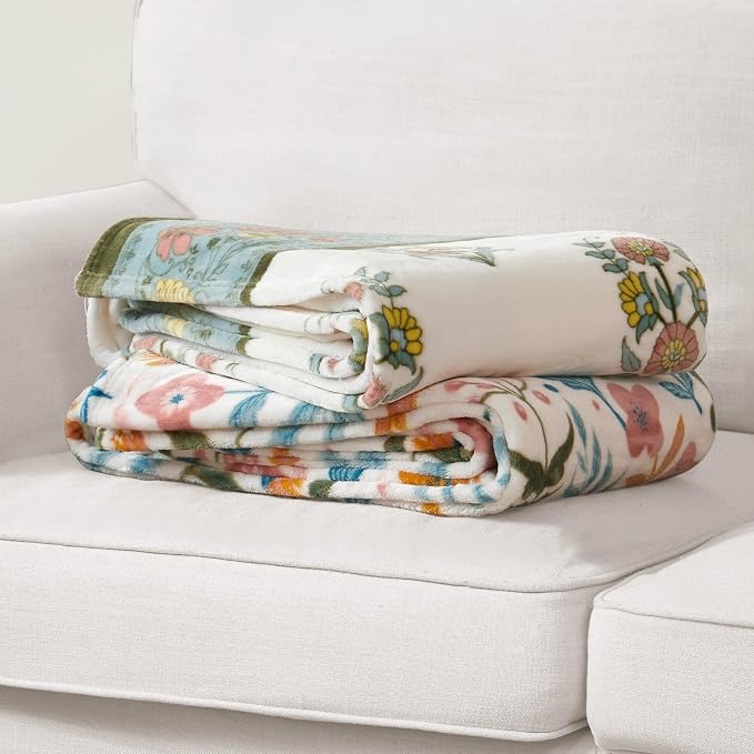 Jessica Simpson Plush 50"X70" Throw Blanket - Mila Floral - Luxurious Plush Blanket for Ultimate Comfort and Cozy Warmth