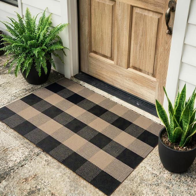 Uphome Bufflo Plaid Outdoor Rug 2'x3', Small Black Natural Checkered Front Door Mat for Fall Decor, Indoor Outdoor Farmhouse Cotton Porch Rug for Layered Door Mats, Washable Area Rugs for Entryway