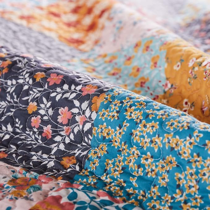 Greenland Home Carlie Modern Floral Quilt, Tapestry & Throw Blanket, 50 x 60 inches, Calico Patches (Pack of 6)