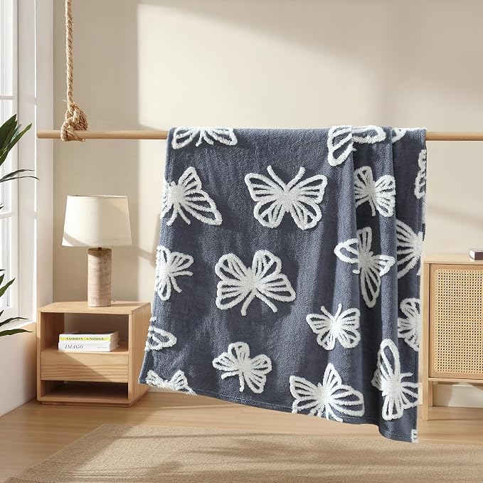 ClevaHome Super Soft Butterfly Pattern Throw Blanket - Ultra Cozy Warmth, Plush Fleece for All Seasons, Decorative and Comfortable, 108x90 inches