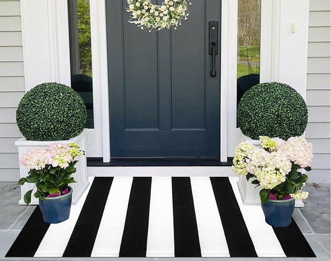 Washable Proch Rug Soft Entryway Rug 2.3'X3.6', Cotton Woven Bathroom Rugs Front Porch Decor Black and White Area Rug Outdoor Rug