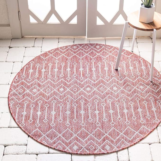 Unique Loom Outdoor Trellis Collection Area Rug - Tribal Trellis (4' 1" Round, Rust Red/ Ivory)