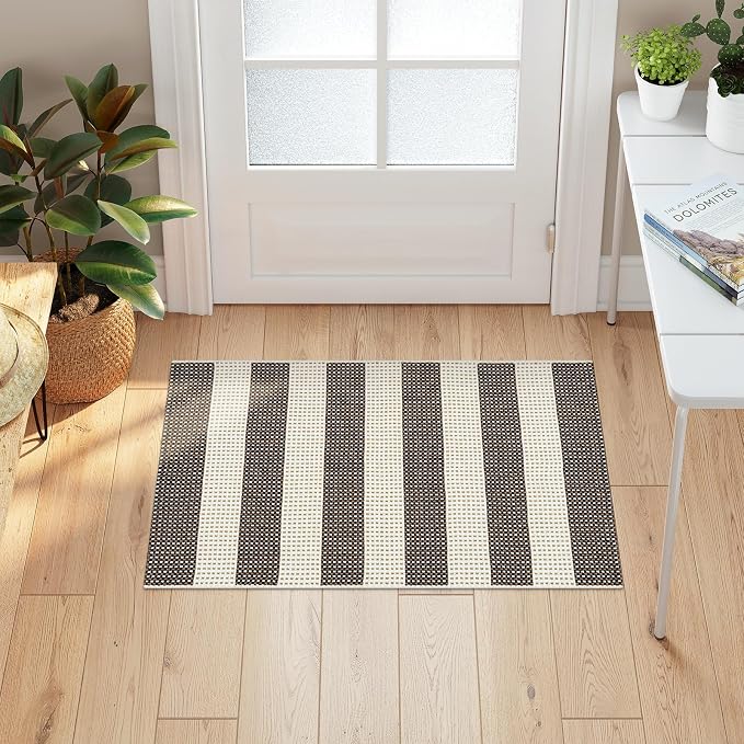 LEEVAN Door Mat Outdoor Entrance 24''x35'', Washable Striped Front Porch Rug, Black and White Buffalo Welcome Mat, Spring Outside Entryway Rugs, Cotton Woven Indoor Outdoor Layered Doormats