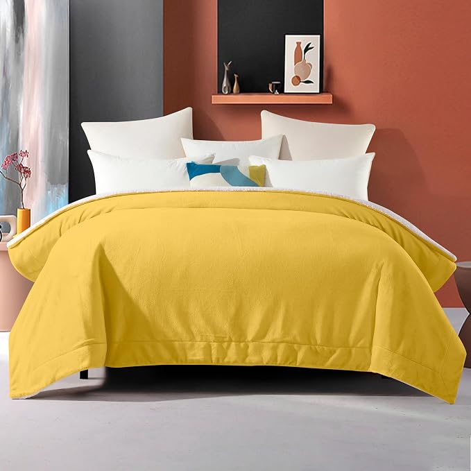 Elegant Comfort Ultra Soft Reversible Flannel Sherpa Blanket - Cozy Silky Fleece Throw for Couch, Bed - Plush Fuzzy Warm Winter Blanket for Gift, King, Yellow