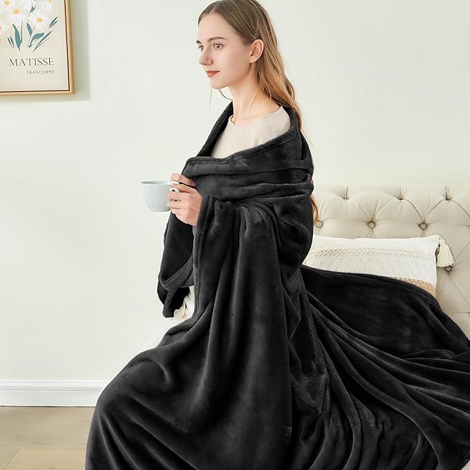 BEDELITE Fleece Blanket Black Throw Blankets for Couch & Bed, Luxury Plush Cozy Fuzzy Blanket 50x60 inches, Super Soft Warm Lightweight Throw Blanket for Travel Camping
