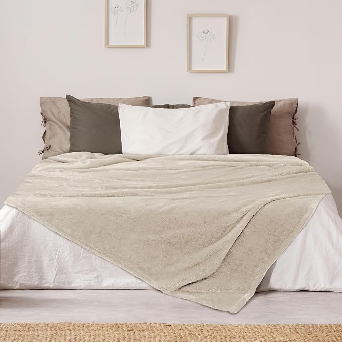 DEZ FURNISHINGS Ultra Soft Plush Fleece Throw Blanket, Double Sided Cozy Thick Warm Blanket for Sofa & Bed, Twin (66" x 90"), Beige
