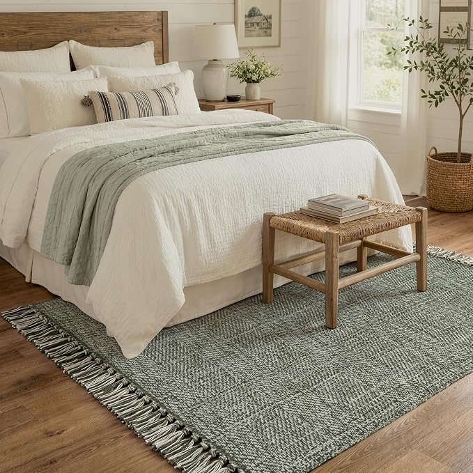 Collive 4' x 6' Sage Green Bedroom Area Rug, Modern Farmhouse Indoor Outdoor Rugs Boho Living Room Rug, Braided Comfy Bedside Mats Reversible Dining Room Carpet for Nursery Room Patio Decor