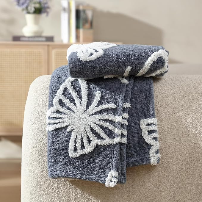 ClevaHome Super Soft Butterfly Pattern Throw Blanket - Ultra Cozy Warmth, Plush Fleece for All Seasons, Decorative and Comfortable, 108x90 inches