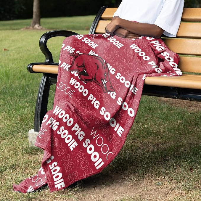 Logo Brands NCAA Classic Fleece Throw Blanket -50” x 60” Ultra-Soft Game Day Blanket with Bold Team Colors & Logo – Cozy College Team Bedding for Fans & Alumni