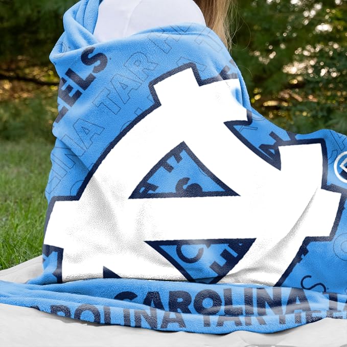 Logo Brands NCAA Classic Fleece Throw Blanket -50” x 60” Ultra-Soft Game Day Blanket with Bold Team Colors & Logo – Cozy College Team Bedding for Fans & Alumni