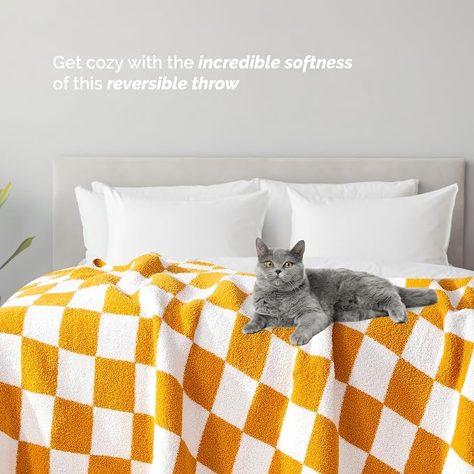 Elegant Comfort Checkered Throw Blanket, Gold Super Soft Cozy Fluffy Warm Throw Blankets for Couch, Sofa, Chair, Bed, Camping, Picnic, Travel Lightweight Bed Blanket (50" x 70")