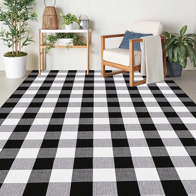 Bottalive Buffalo Plaid Outdoor Rug, 4' x 6' Black and White Check Indoor/Outdoor Area Rugs, Layering Rug for Hello/Welcome Door Mat, Washable Cotton Woven Farmhouse Mat for Fall Front Porch Décor