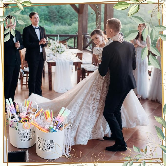 Yungyan 2 Pcs Wedding Baskets with Handles 16 Inch Large White Baskets | White Felt Baskets for Glow Sticks, Flip Flops, Blankets, Flowers, Dance Floor Party Supplies for Wedding Ceremony Party